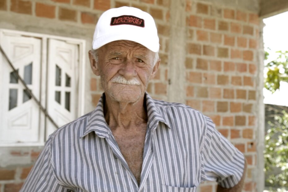 eu-nao-vou-ao-enterro-de-painho-Imagem-de-divulgacao-1-horizontal-930x620